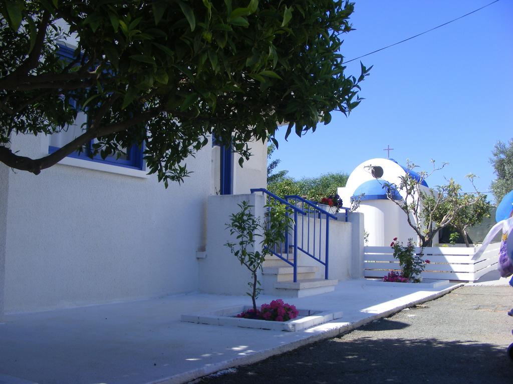 Flokkas Hotel Apartments Protaras Exterior photo