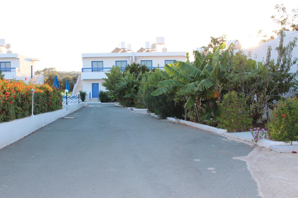 Flokkas Hotel Apartments Protaras Exterior photo